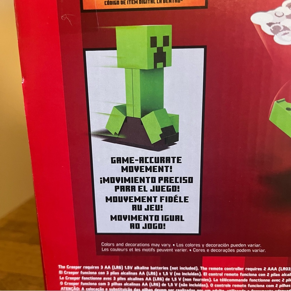Minecraft Exploding RC Creeper Toy with Remote Control - Picture 5 of 5